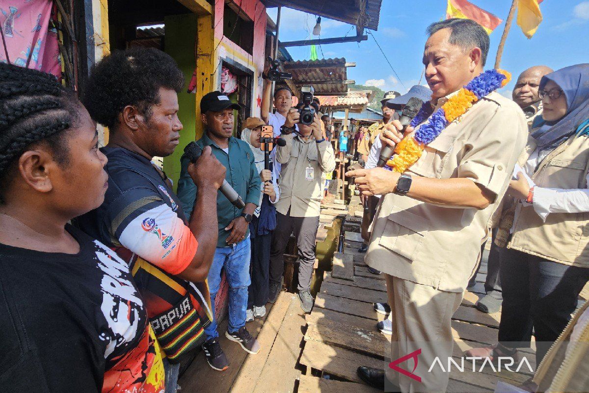 Home Affairs Minister urges acceleration of slum area improvement in Jayapura City
