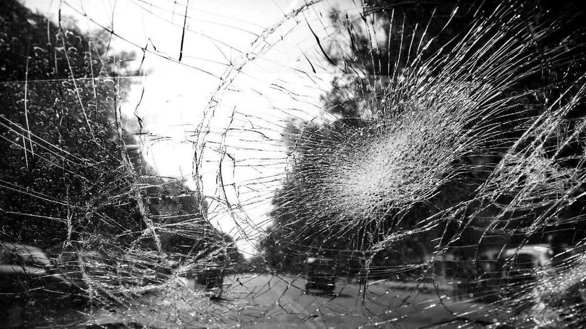 BMW Sedan Attacked by Mob in West Jakarta After Hit-and-Run