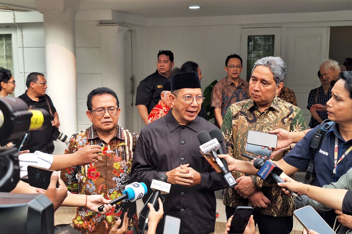 Megawati and GNB Discuss National Issues and the Nation's Future