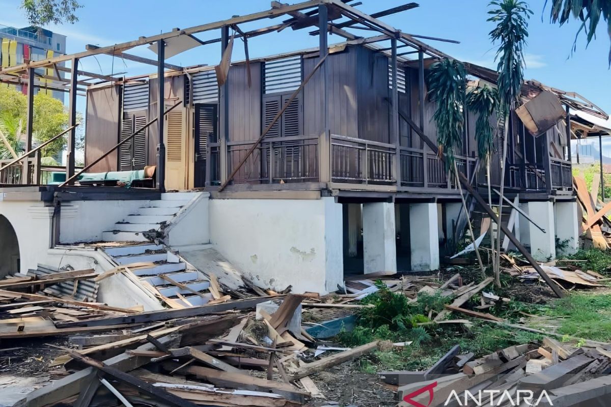 Government deploys team over demolition of Gorontalo city cultural heritage site