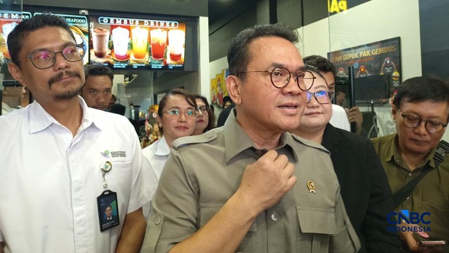 Trade Minister Guarantees Mandatory NIB for E-Commerce Sellers Unrelated to Tax