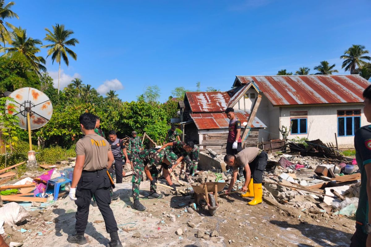 BPBD: 2,735 Houses Damaged in Sigi Due to Earthquake Within a Week