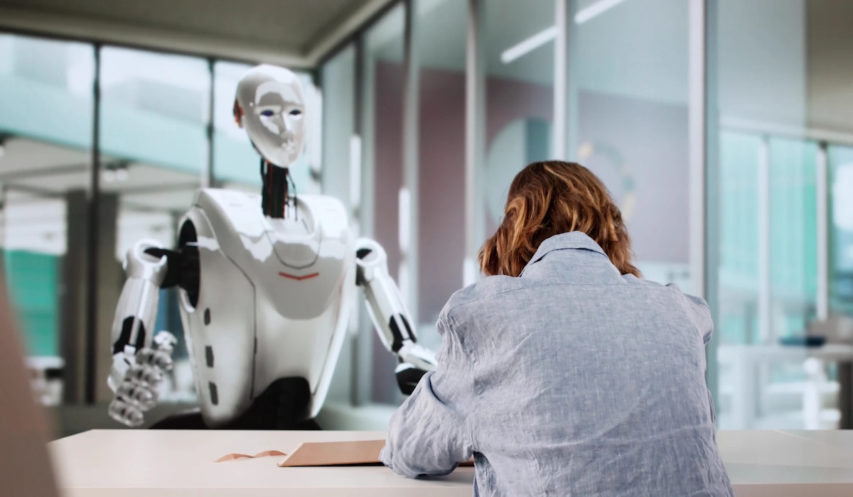 10 Jobs Most at Risk of Being Replaced by AI