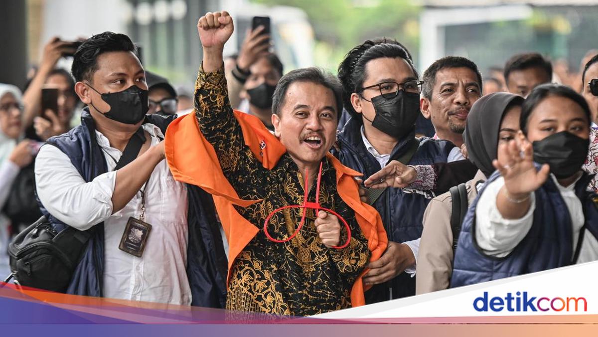 Roy Suryo and Dr Tifa Not Detained in Jokowi Diploma Case, Pledge Not to Flee