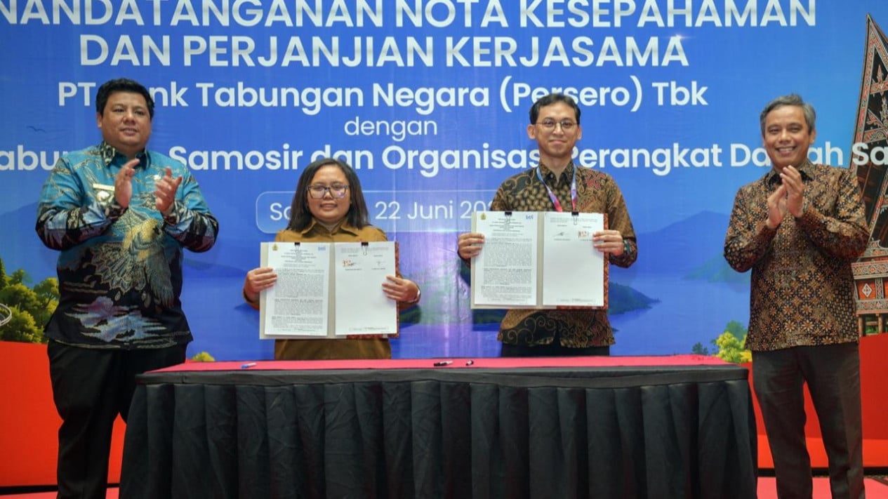 BTN and Samosir Regency Government Sign MoU to Develop Tourism, SMEs, and Public Services in Lake Toba