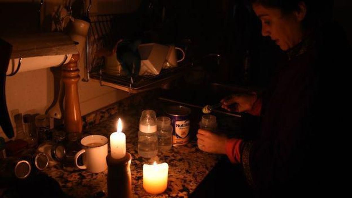 Business World Raises Alarm Over Rolling Blackouts Disrupting Economic Activity