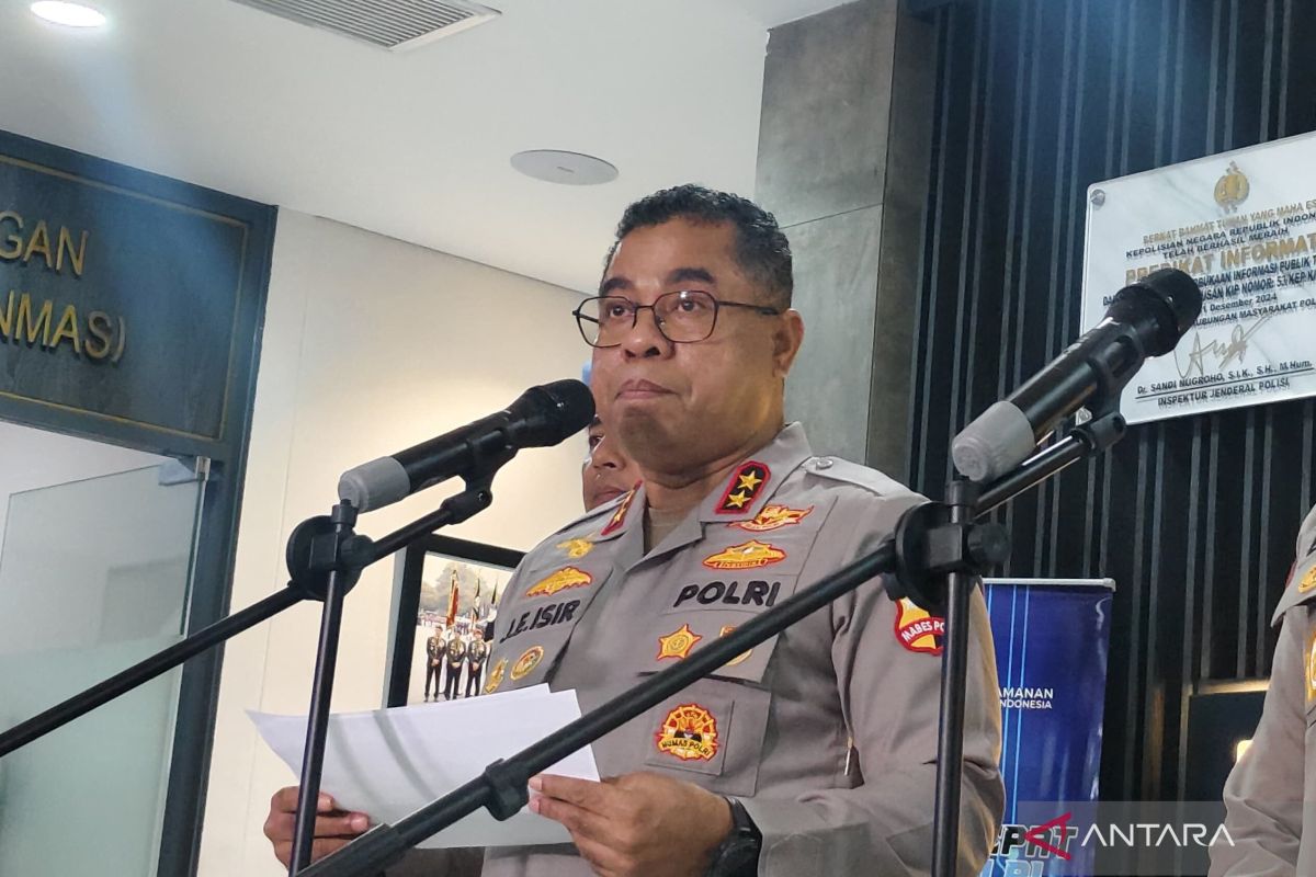 Police to draft implementing regulations after President signs revised Police Law