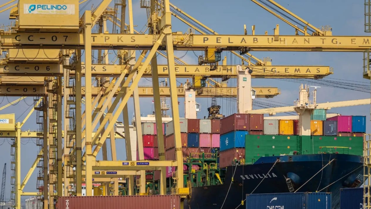National Logistics Flow Continues to Move Amid Trade Balance Surplus