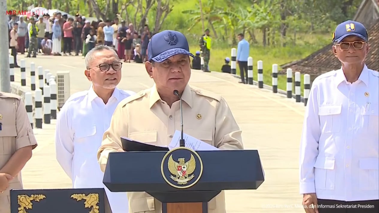Prabowo Inaugurates 1,151 km of Regional Roads Across Indonesia