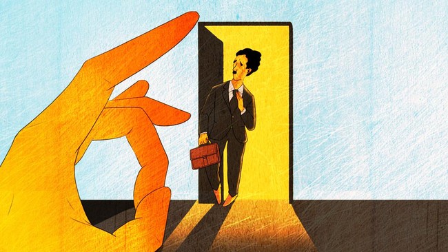 Global Banks Accelerate Mass Layoffs, Aim to Replace 'Low-Value Human Capital'