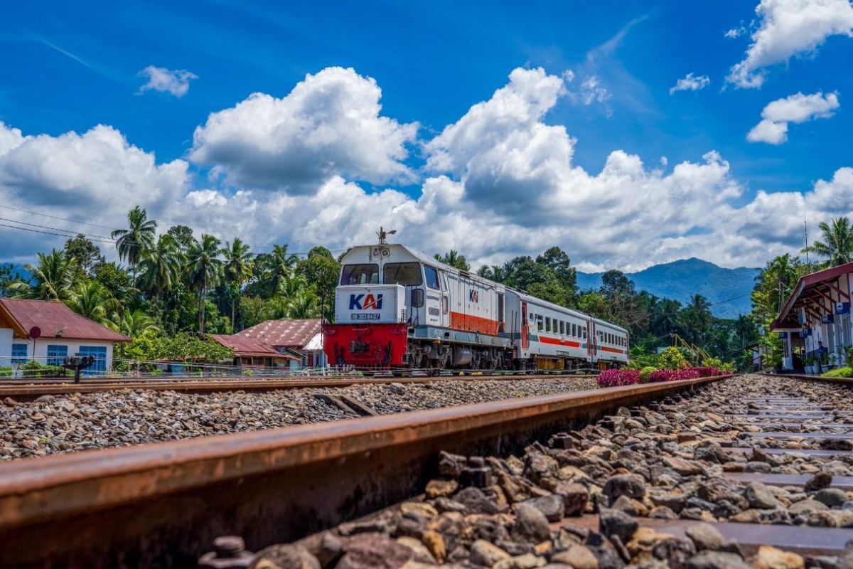 West Sumatra KAI Prepares 124,672 Seats for School Holiday Travel Surge