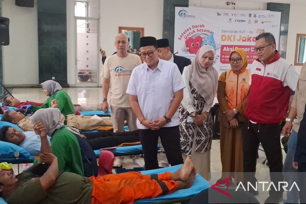 Jakarta's 499th Anniversary: Komwaja Holds Blood Donation Drive at West Jakarta Mayor's Office