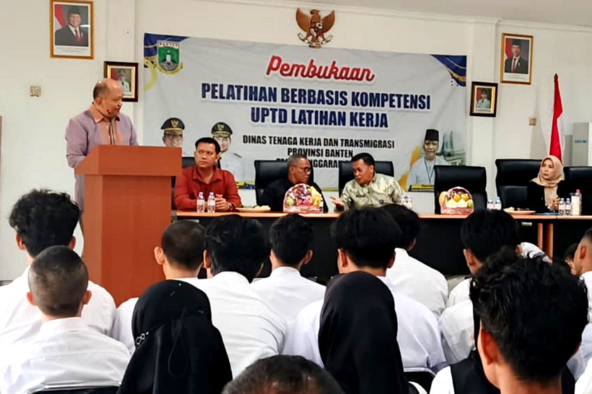 Banten Manpower Office Prepares Skilled Workers Through Training Programmes