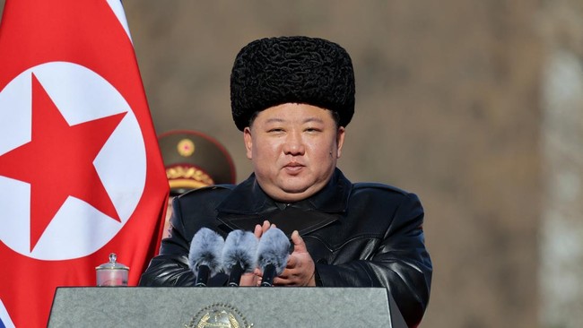 Kim Jong Un Accuses US of Global 'Gangsterism', Declares Nuclear Expansion as Only Answer