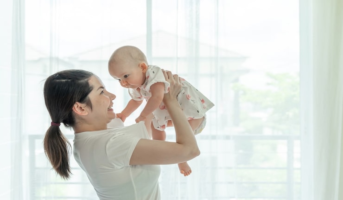 Parents Must Know: Not All Infant Spitting Up Is a Disease