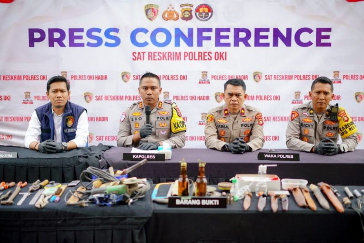 Police arrest illegal firearms assembler in OKI, South Sumatra