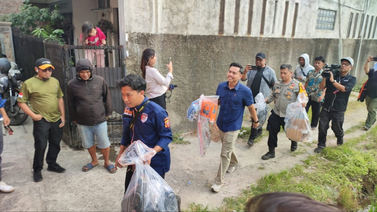 Police Collect Evidence from Alleged Confinement and Torture Scene of YTR