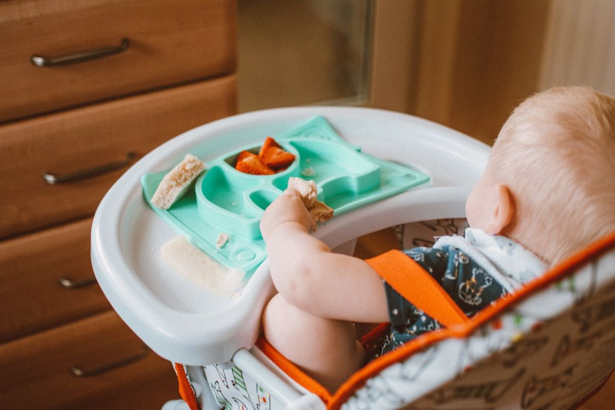 IDAI stresses infant spit-up is not always a sign of illness