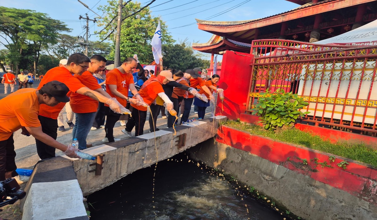 Phapros Marks 72nd Anniversary with Social and Environmental Action