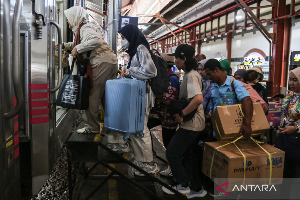 Economist: Semester II stimulus can maintain public purchasing power