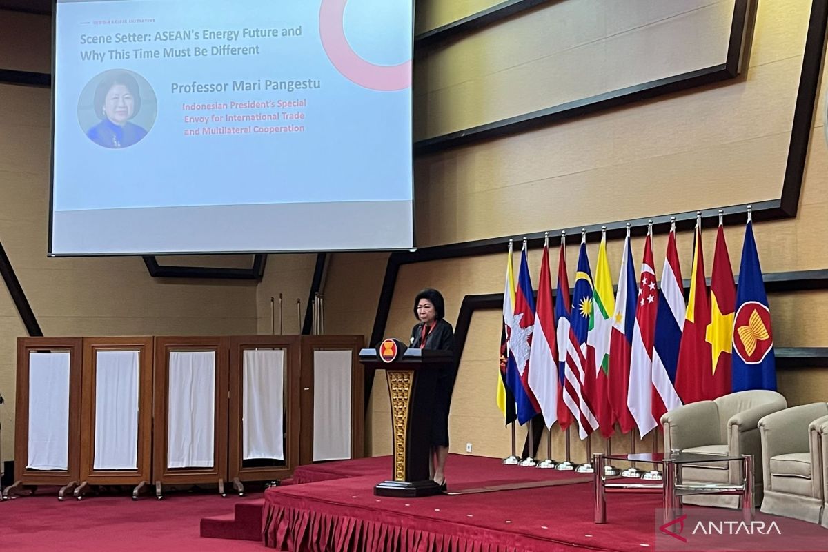 Mari Elka: ASEAN Must Remain Open Amid Geopolitical Tensions