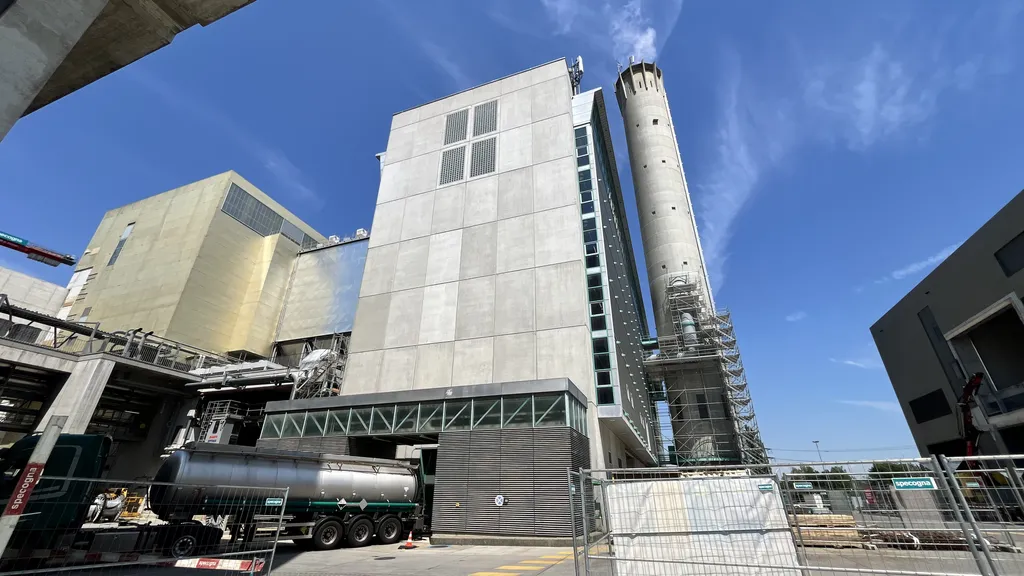 Switzerland Innovates to Turn Waste into Energy, Indonesia Explores Partnership