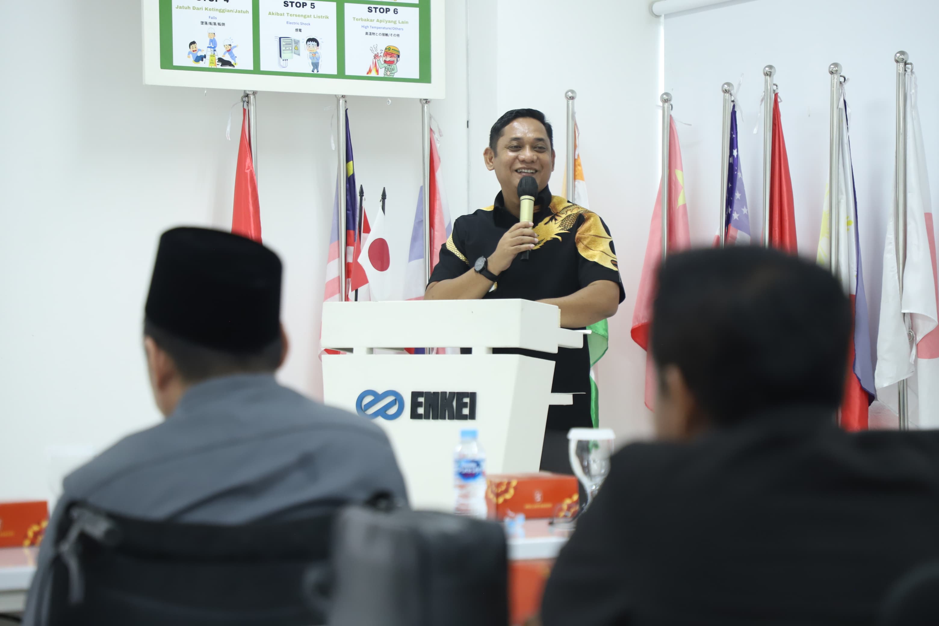 Bekasi Regency Government Strengthens Synergy with Industry to Safeguard Jobs and Investment