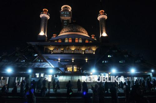 Bogor Regency to Build 'Zamzam Tower' Concept Hajj Embarkation Building