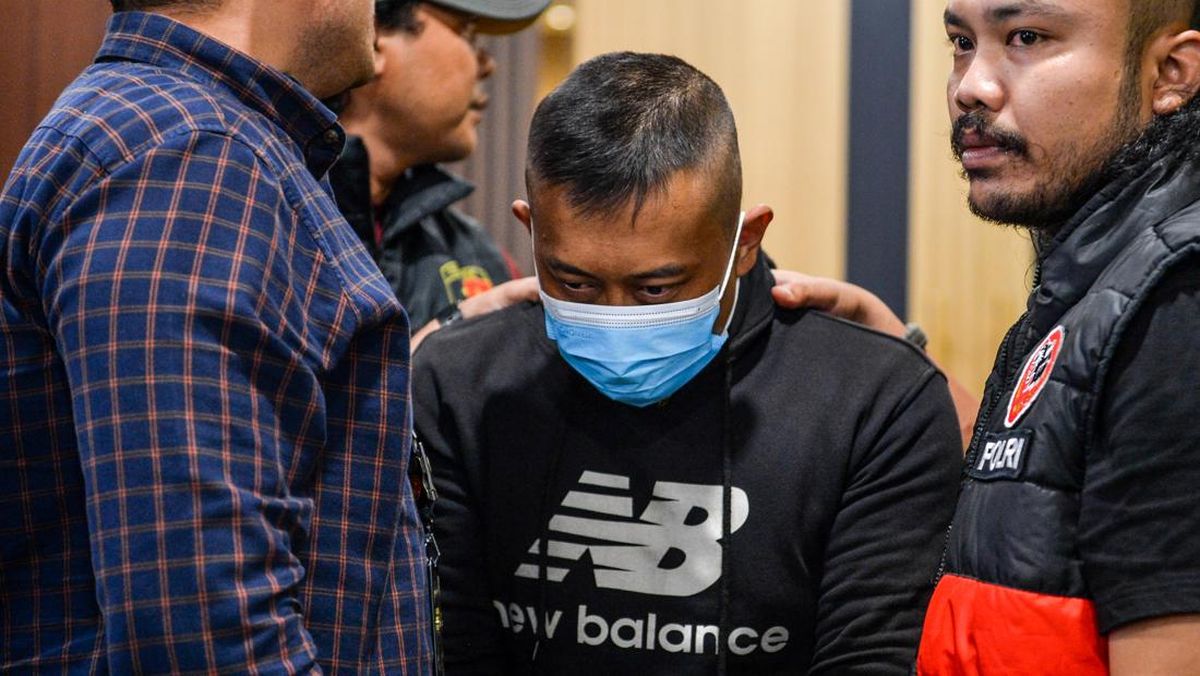 Taufik Hidayat Named Suspect in False Imprisonment and Torture Case