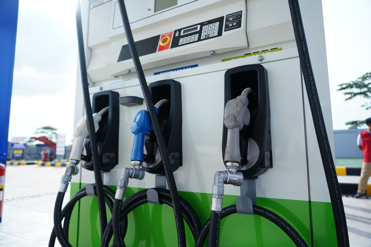 California Fuel Station Operators Sued Over AI-Driven Price Coordination