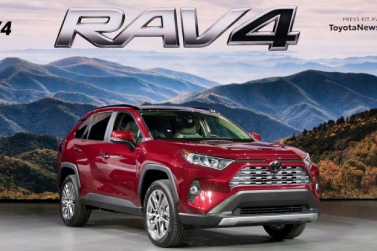 Toyota Opens Possibility of Introducing a Pickup Based on the RAV4