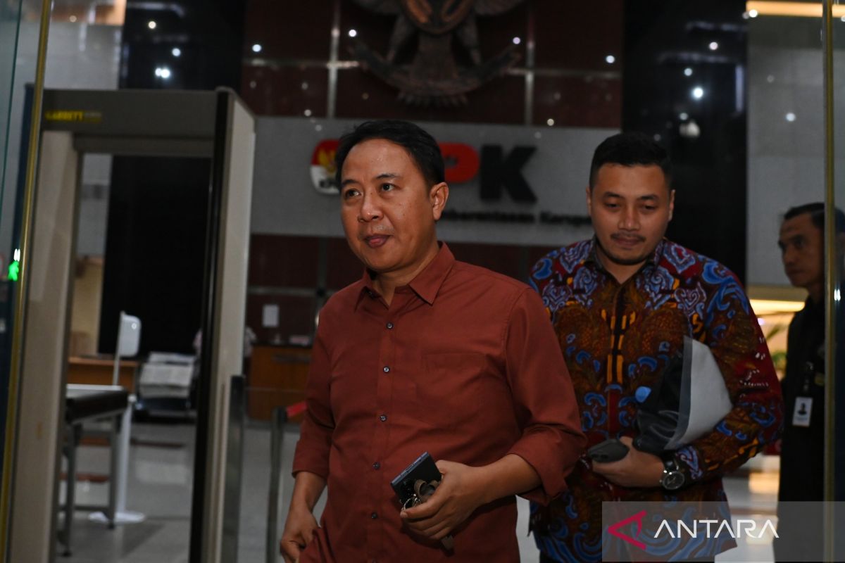 KPK Re-examines Former Religious Affairs Ministry Official in Hajj Quota Corruption Case