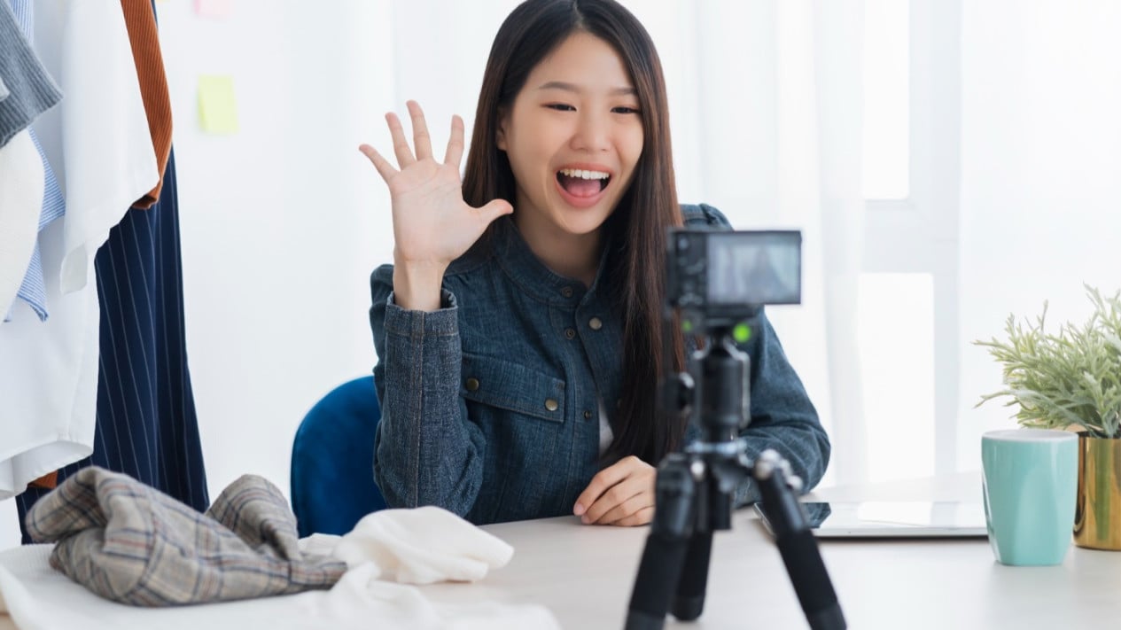 Regulation Issued: Financial Influencers Must Now Receive Guidance from OJK