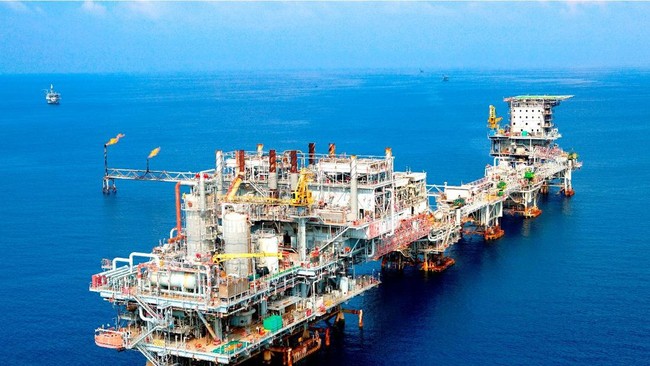 Oil Prices Slump Again, Brent Falls to US$76 per Barrel