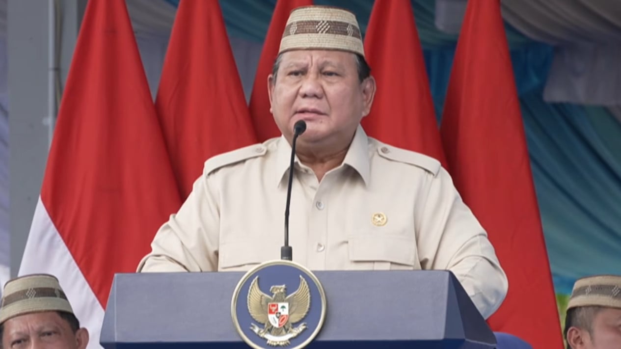 Prabowo: Only in Indonesia Do Police Handle Agriculture and Soldiers Frequent Rice Fields