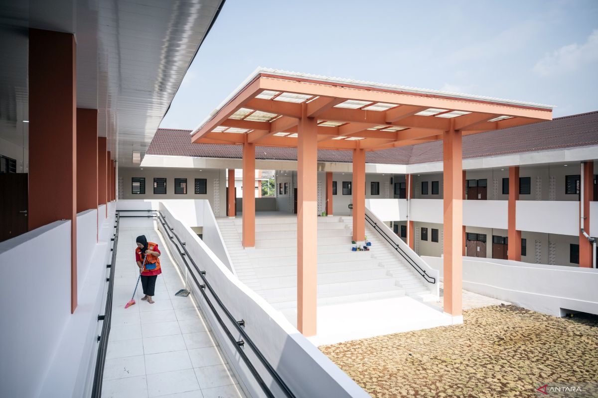 Construction of Central Java People's School 2 Reaches 90 Percent Completion