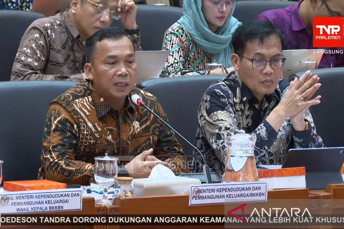 Minister urges field workers to compile 3B free meal data for synchronisation