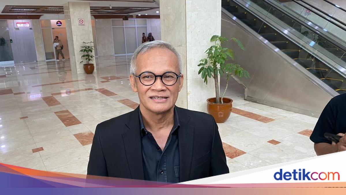 PDIP's Aria Bima Reveals Regional Transfer Funds to Drop to Rp 600 Trillion in 2027