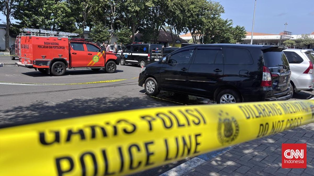 Vehicle Containing Body at Juanda Airport Suspected to Be Bangkalan Regency Official Car