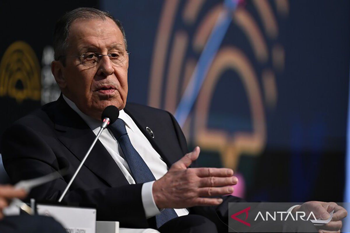 Russia Will Not Support Temporary Solutions to Ukraine Crisis, Says Foreign Minister Lavrov