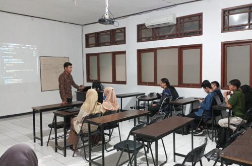 Private Universities Face Closure Threat as Students Defect to State Campuses