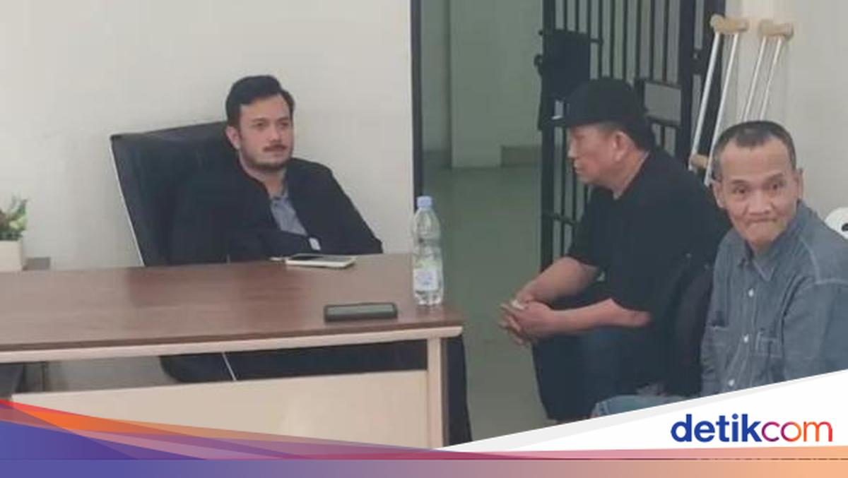 Drug Lord Koko Erwin Transferred to Bima District Attorney's Office