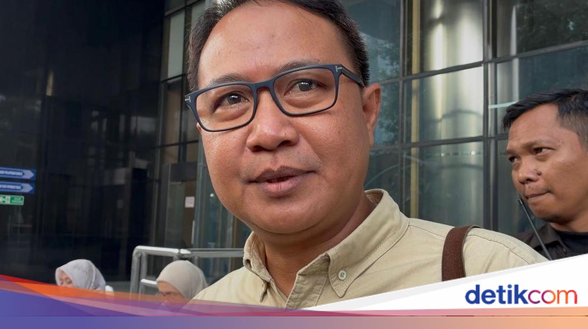 Hilman Latief Claims KPK Questioned Him on Hajj Quota Distribution Policy
