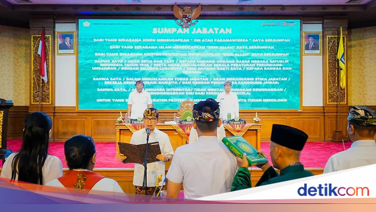 Badung Regent Inaugurates 156 Officials, Including Three New District Chiefs