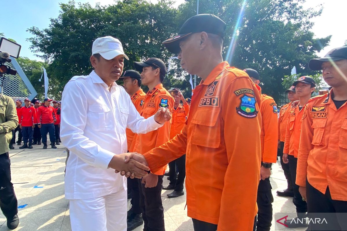 Dedi Mulyadi urges regional heads to be bold in urban planning