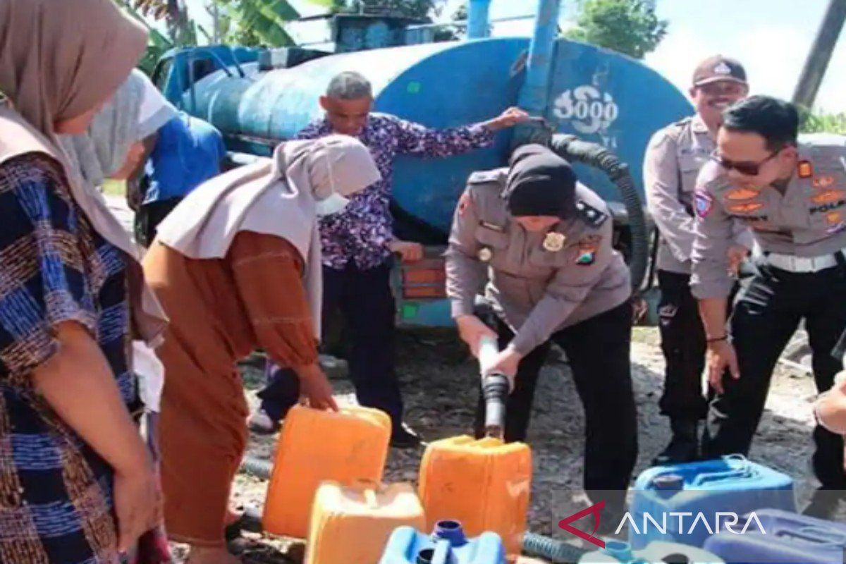 BNPB Reports 4,245 Families in West Lombok Facing Water Crisis After Month Without Rain
