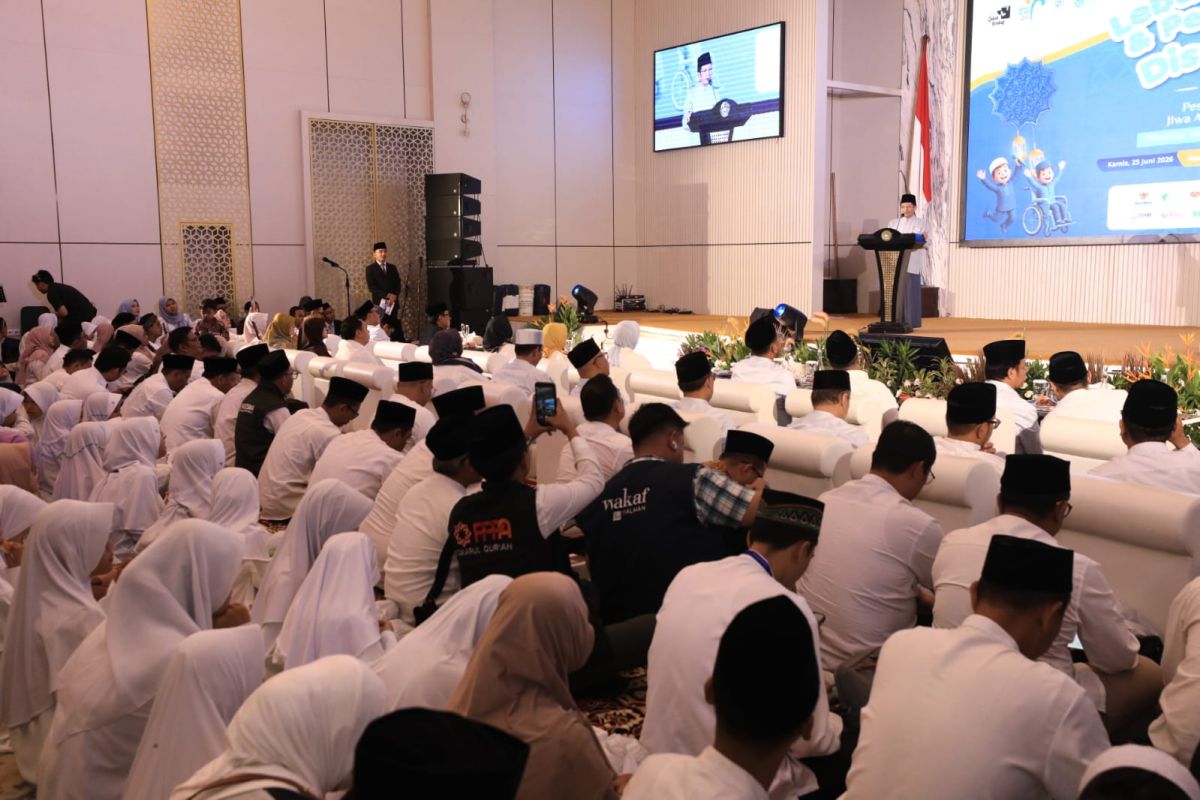 Minister of Religious Affairs to Make 10 Muharram a 'Lebaran' for Orphans and Disabled