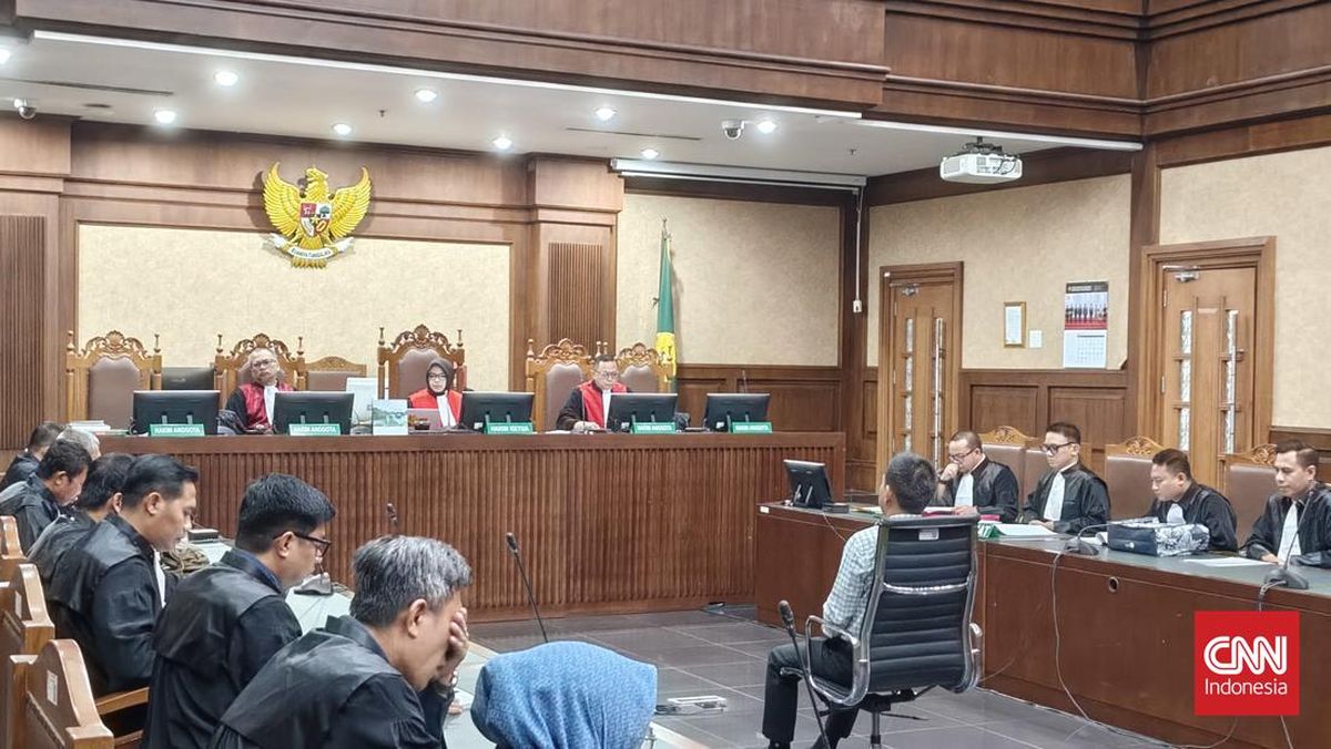 Former Ombudsman Chairman Hery Susanto Charged with Accepting Rp4.8 Billion in Bribes