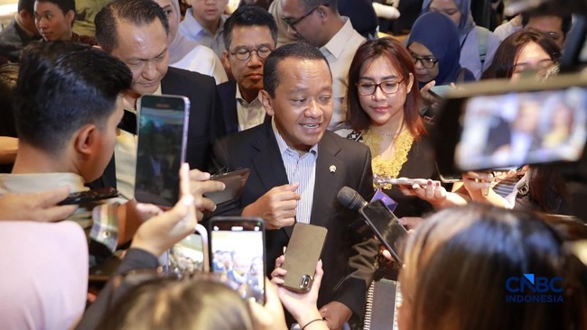 Minister Bahlil Reveals Reasons Behind Rotating Power Cuts in Several Regions