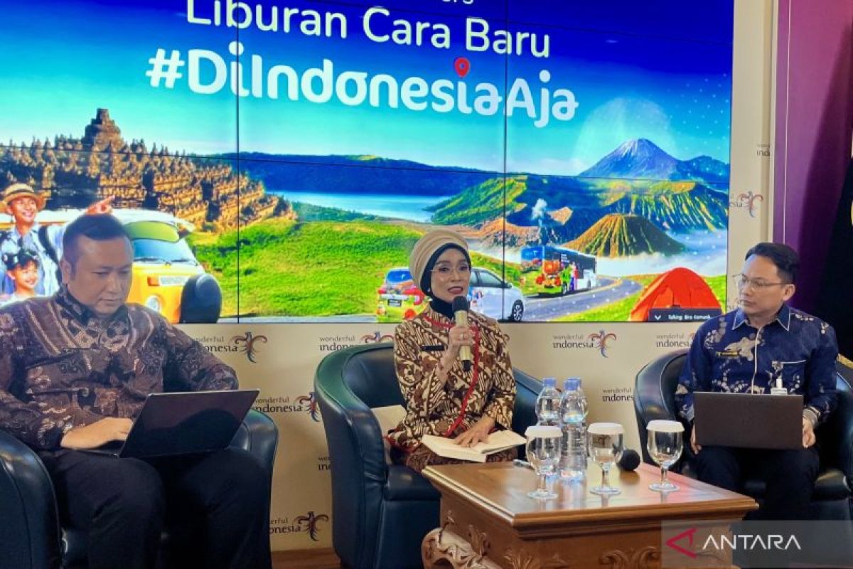 Tourism Ministry Invites Public to Holiday 'The New Way #DiIndonesiaAja'